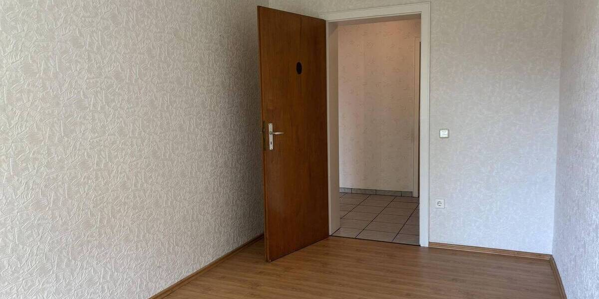 Etagenwohnung Duisburg Hochheide - 3 Zimmer, 76 m&sup2;, 169.000&euro; | Angebot:26391465