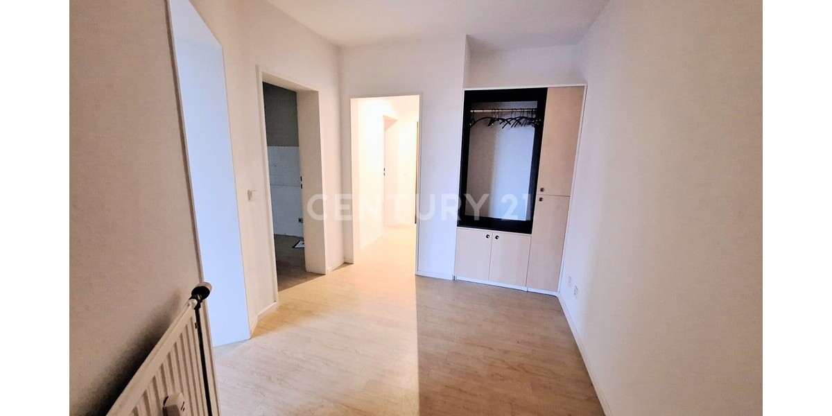 Zuhause zum Wohlfühlen: Helle Wohnung mit zwei Balkonen 2 zimmer