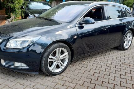 Opel Insignia 220.000 km 2.900 &euro; Moers 47447