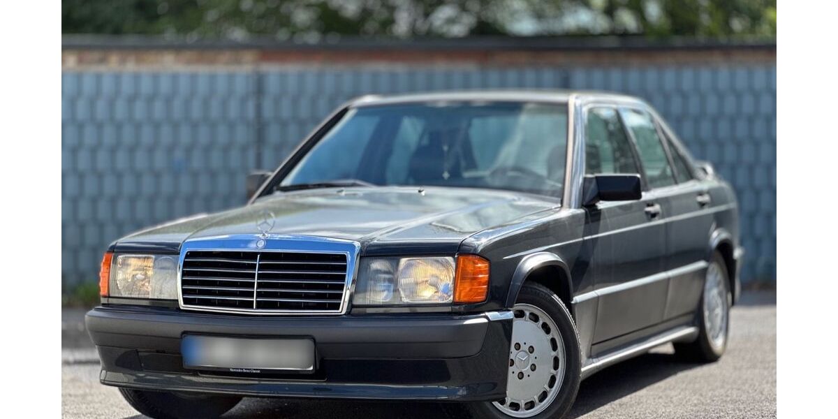 Mercedes-Benz 190 99.203 km 15.500 &euro; Düsseldorf 40210