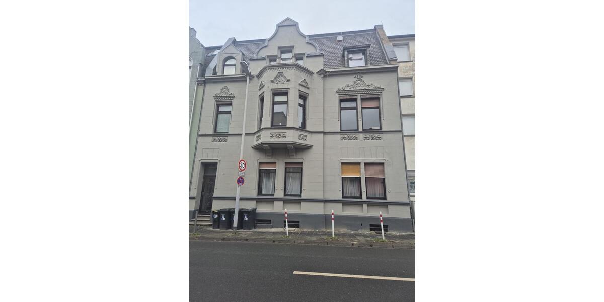 4-Zimmer-1. Obergeschoss in zentraler Mülheim an der Ruhr 4 zimmer