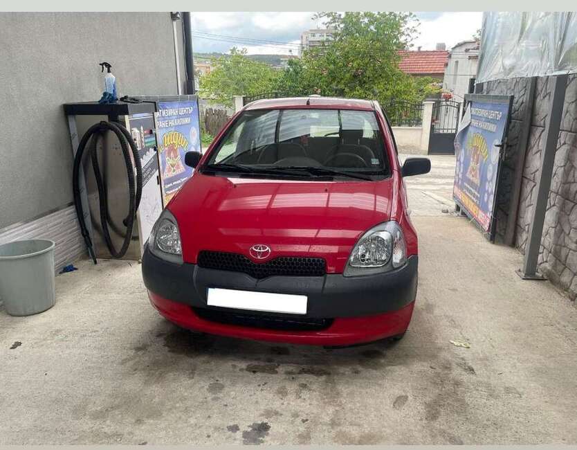 Yaris