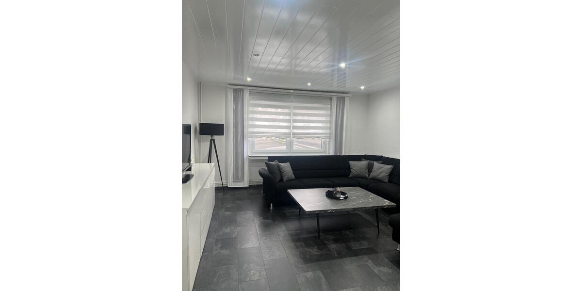 Etagenwohnung Duisburg Hochheide - 4.5 Zimmer, 101 m&sup2;, 305.000&euro; | Angebot:26926998