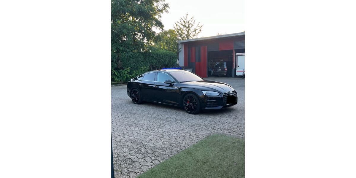 Audi A5 182.000 km 20.900 &euro; Krefeld 47809