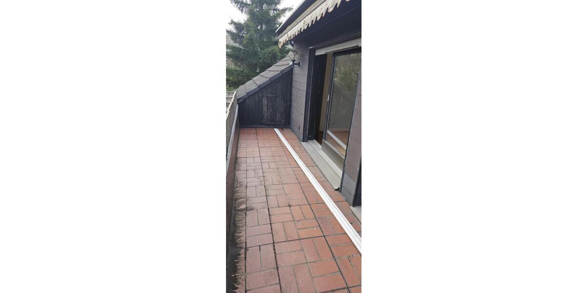 Dachgeschoßwohnung Duisburg Großenbaum - 2.5 Zimmer, 86 m&sup2;, 795&euro; | Angebot:24981041