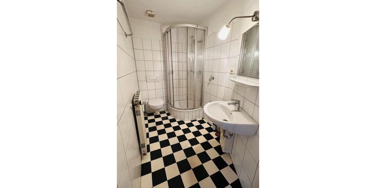 Dachgeschoßwohnung Essen Stadtbezirk IX - 2 Zimmer, 36 m&sup2;, 475&euro; | Angebot:25612943