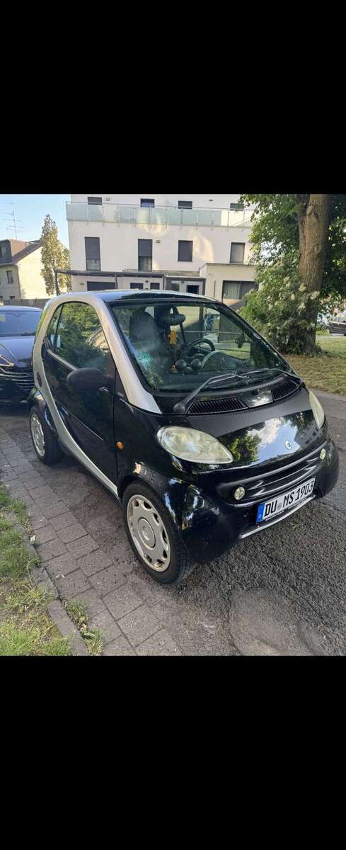 Smart forTwo 180.000 km 900 € Duisburg 47228