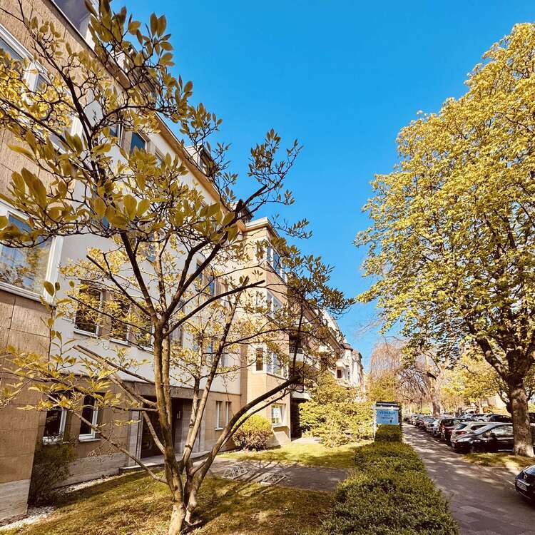 Wohnung zum Kaufen in Düsseldorf 950.000 € 139 m²