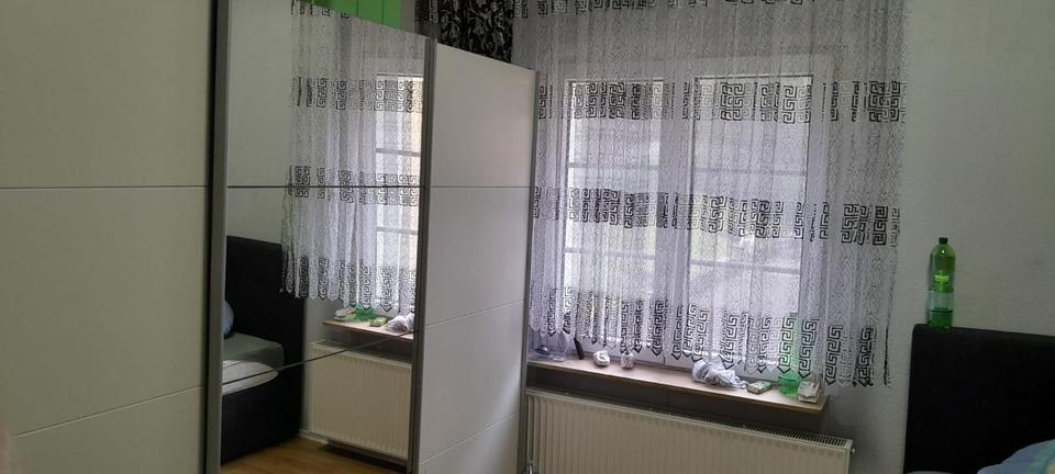 Hochparterre Velbert Langenberg - 4 Zimmer, 95 m&sup2;, 800&euro; | Angebot:25232931