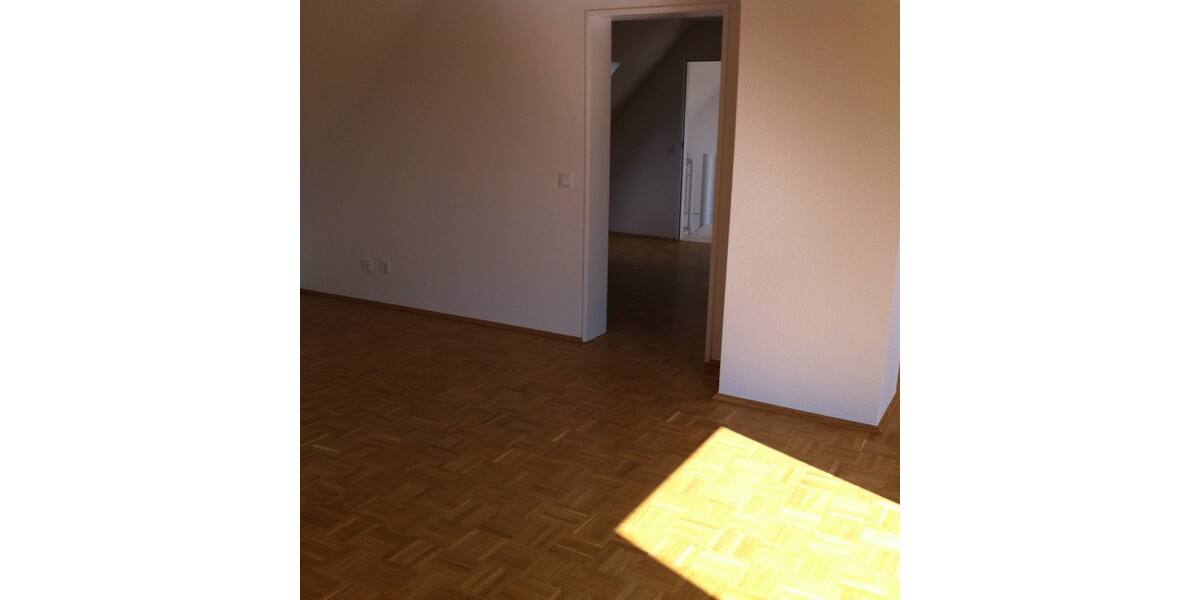 Essen-Frohnhausen 5 Zimmer - 120qm Maisonettewohnung mit modernem Bad - modernisiert - Penthouse - Maisonettenwohnung Essen Stadtbezirk III | Angebot:26490993