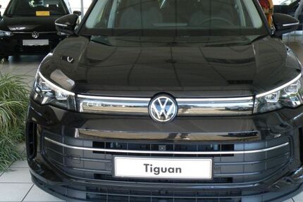 VW Tiguan 9.950 km 40.300 € Bochum 44805