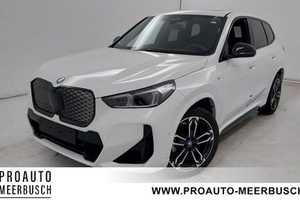 BMW iX1 7.400 km 42.985 &euro; Meerbusch 40668