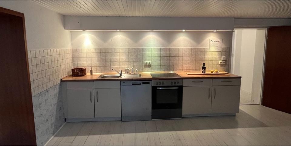 Etagenwohnung Duisburg Großenbaum - 2 Zimmer, 80 m&sup2;, 670&euro; | Angebot:25510501