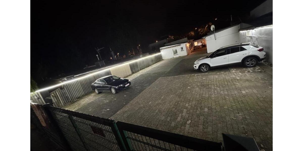Gewerbeobjekt Düsseldorf Niederkassel - 2.490&euro; | Angebot:26093012