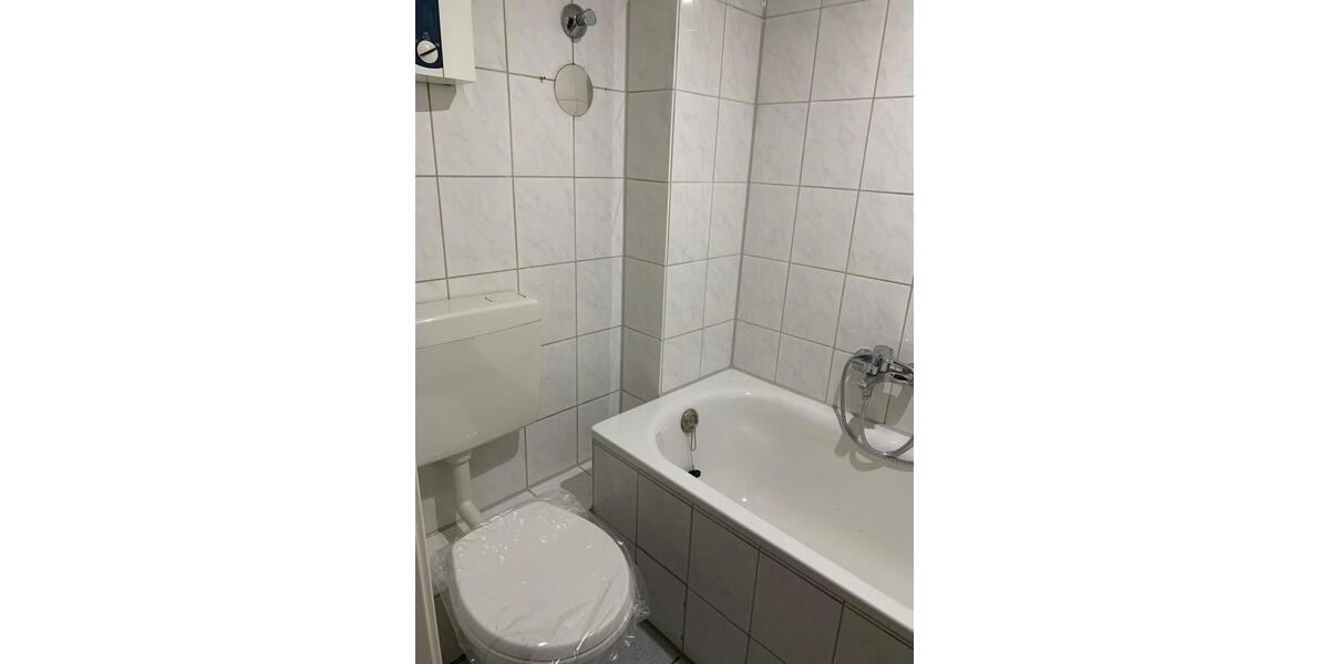 Erdgeschoßwohnung Essen Stadtbezirk V - 3.5 Zimmer, 58 m&sup2;, 440&euro; | Angebot:26401115