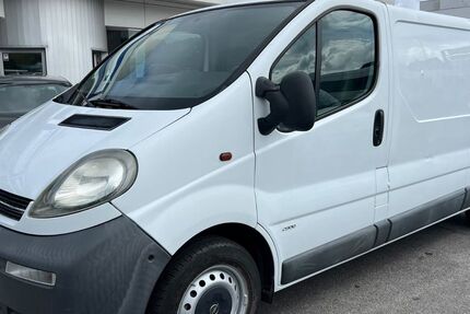 Opel Vivaro 215.777 km 3.990 &euro; Neuss 41469