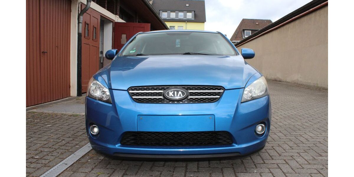 Kia ceed / Ceed 164.875 km 3.300 &euro; Oberhausen 46045