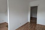 Dachgeschoßwohnung Duisburg Huckingen - 1.5 Zimmer, 30 m&sup2;, 330&euro; | Angebot:24224463