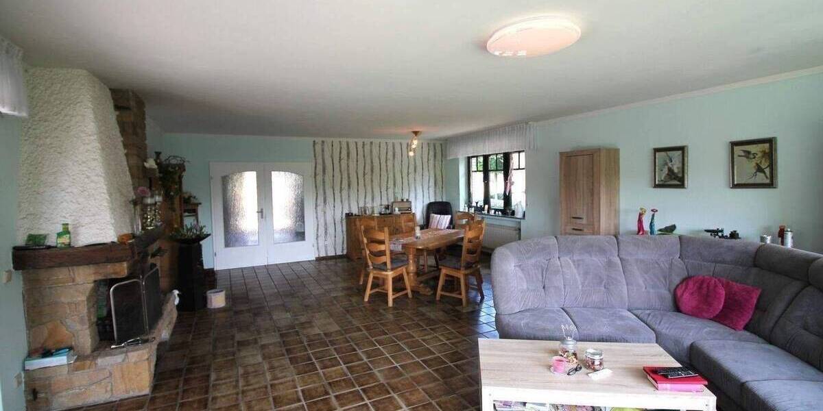 Mehrfamilienhaus, Wohnhaus Rheinberg Ossenberg - 7 Zimmer, 257 m&sup2;, 550.000&euro; | Angebot:25670152