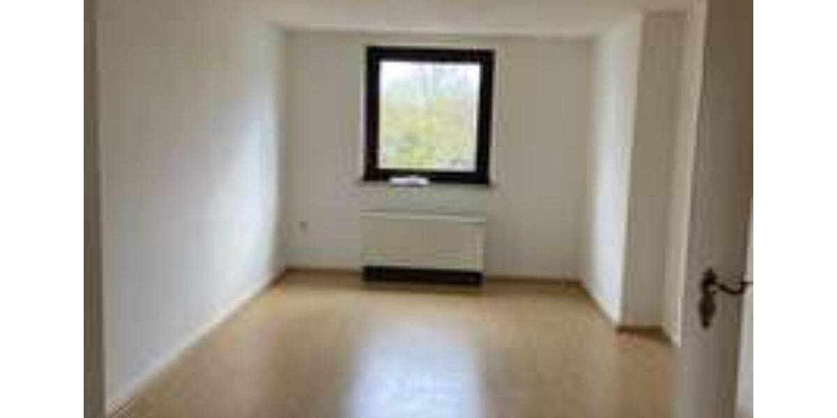 Gepflegtes Vier-Familienhaus in Duisburg Meiderich Haus Stadtpark 16 zimmer