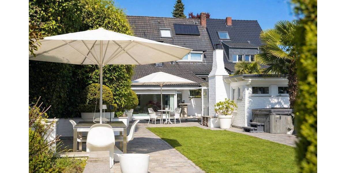 Doppelhaushälfte Krefeld / Bockum Bockum - 5 Zimmer, 216 m&sup2;, 835.000&euro; | Angebot:26359695