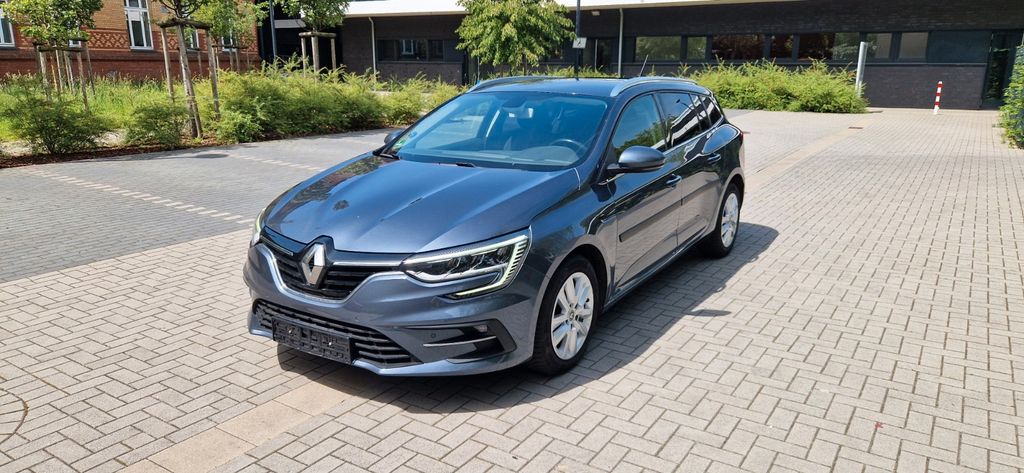 Renault Megane 125.400 km 10.950 &euro; Düsseldorf 40227