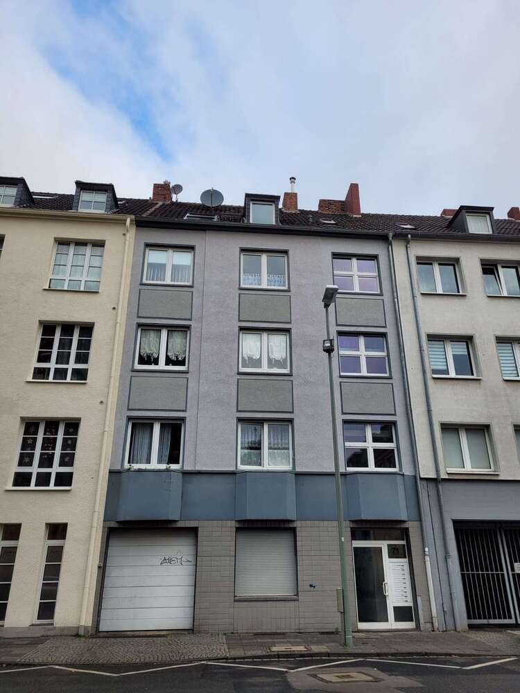 Wohnung zum Kaufen in Krefeld 50.000 € 32 m²