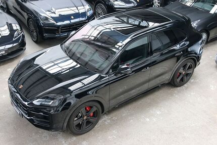 Porsche Cayenne 2.012 km 141.990 &euro; Düsseldorf 40237