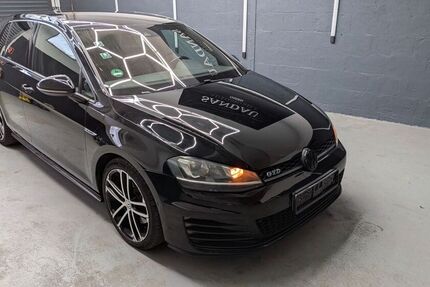 VW Golf