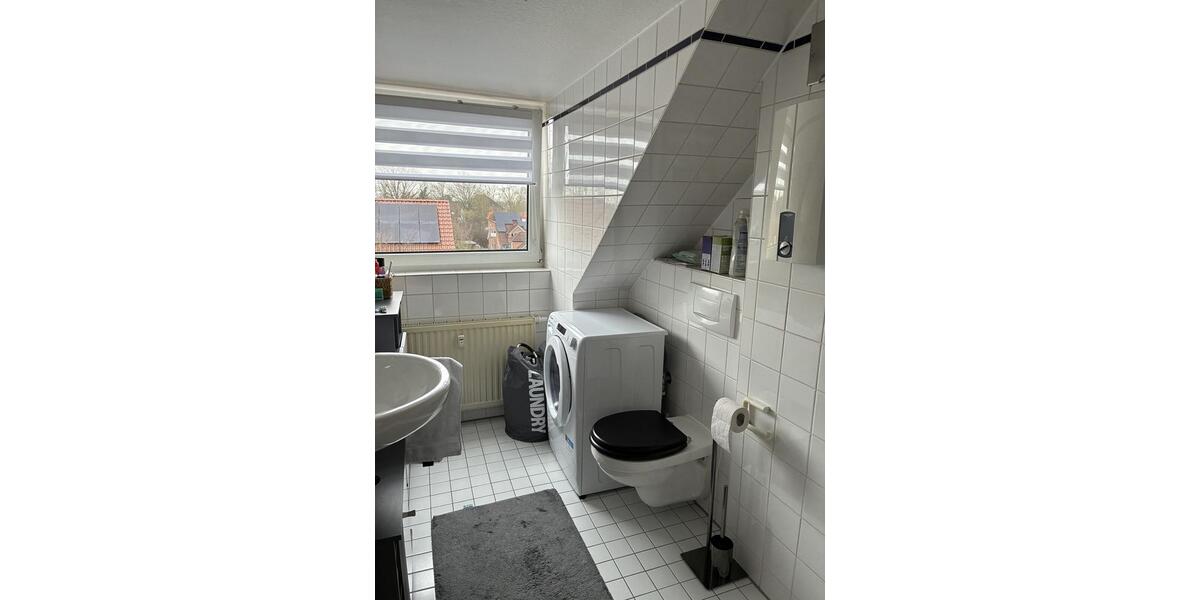 Etagenwohnung Meerbusch - 2.5 Zimmer, 72 m&sup2;, 774&euro; | Angebot:25064784