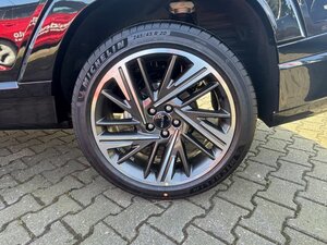 Actyon Lux AT 2WD +Navi+Apple+360 Grad+Garantie