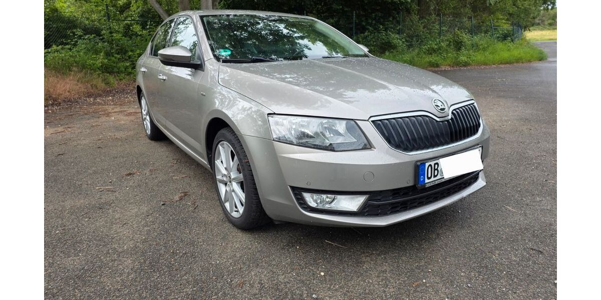 Skoda Octavia 103.000 km 9.400 &euro; Oberhausen 46147