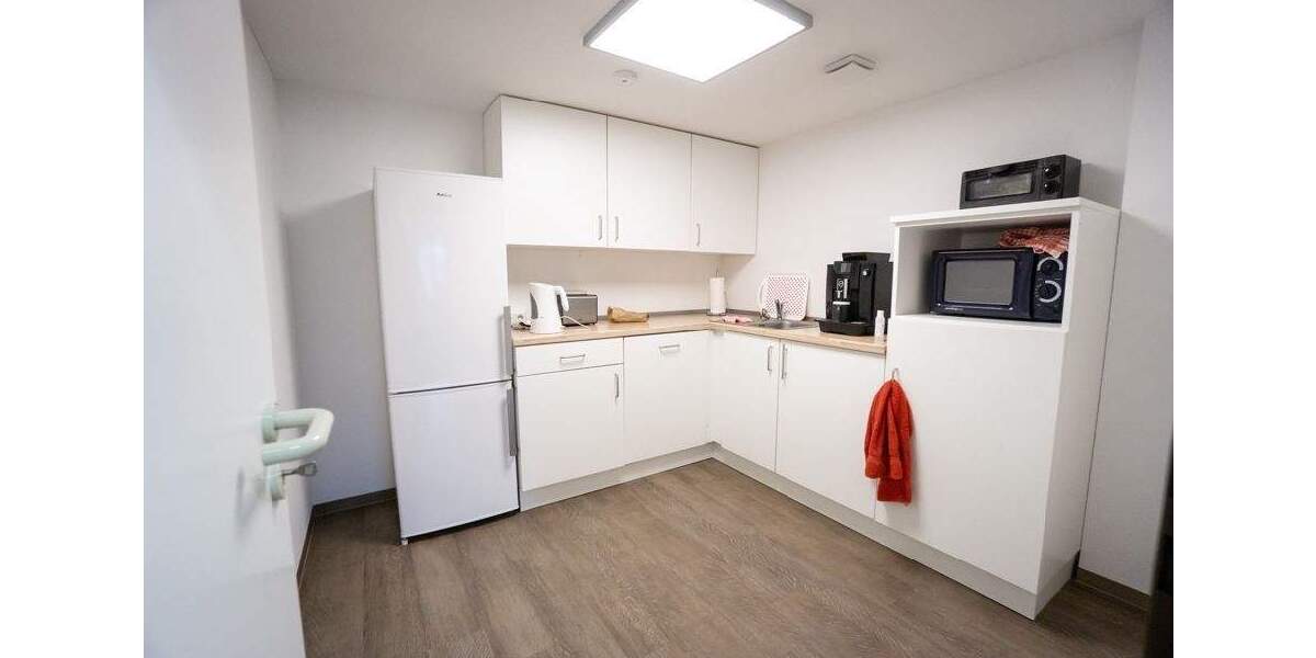Gewerbeobjekt Krefeld Bockum - 3 Zimmer, 125 m&sup2;, 1.386&euro; | Angebot:25267347