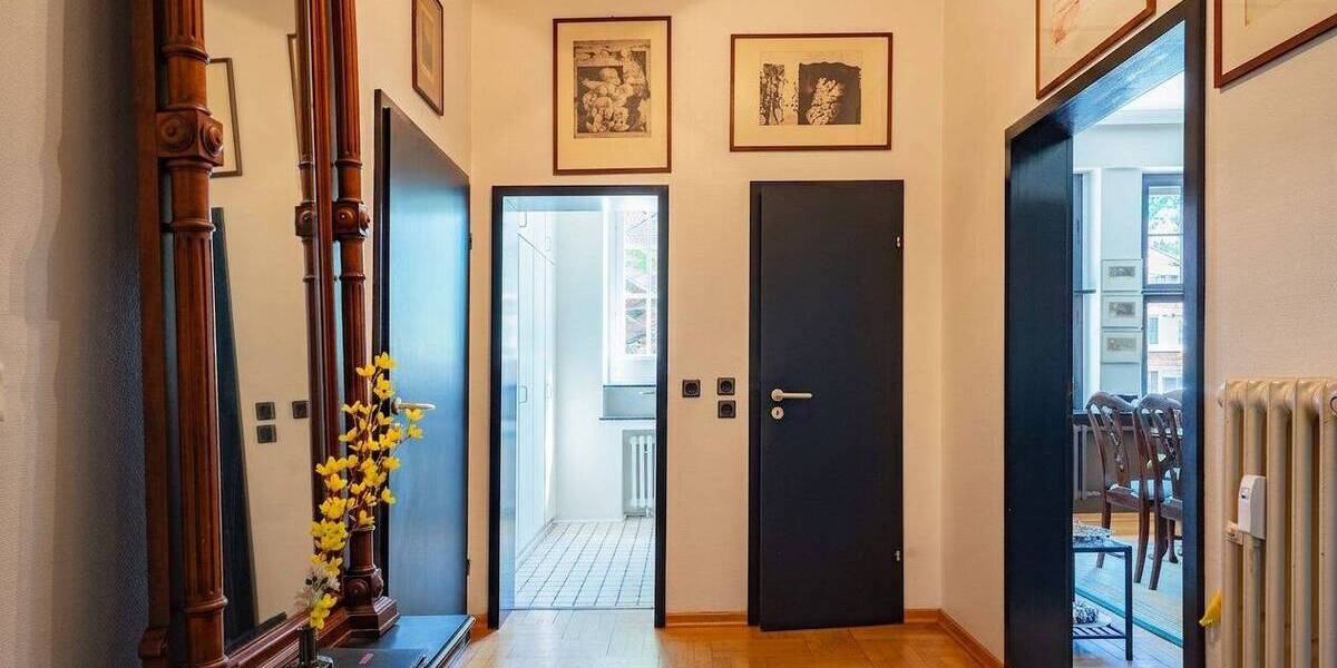Etagenwohnung Krefeld / Cracau Cracau - 4 Zimmer, 140 m&sup2;, 398.000&euro; | Angebot:26806809