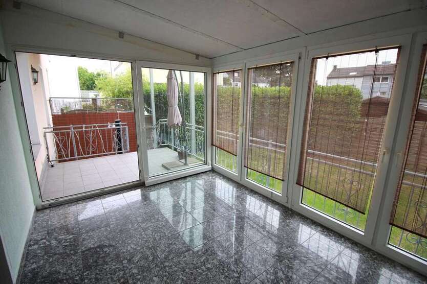 Haus zum Kaufen in Essen 559.000 € 296 m²