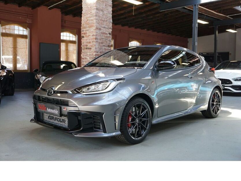 Yaris