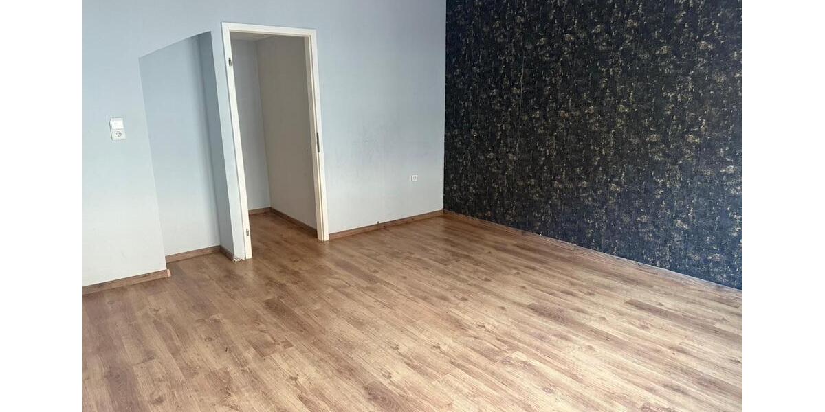 Etagenwohnung Krefeld - 4 Zimmer, 99 m&sup2;, 1.000&euro; | Angebot:26310424