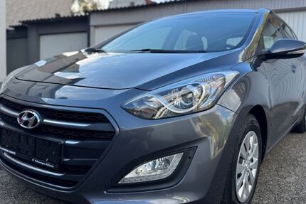 Hyundai i30 89.636 km 10.500 € Mülheim an der Ruhr 45479