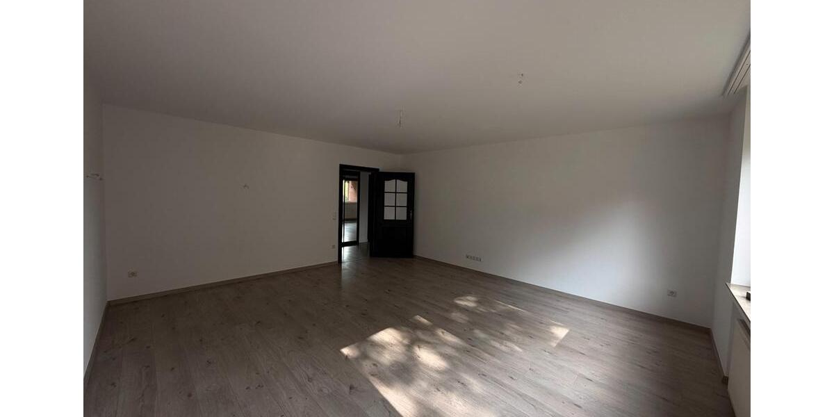 Etagenwohnung Kamp-Lintfort Lintfort - 3 Zimmer, 78 m&sup2;, 200.000&euro; | Angebot:27290681