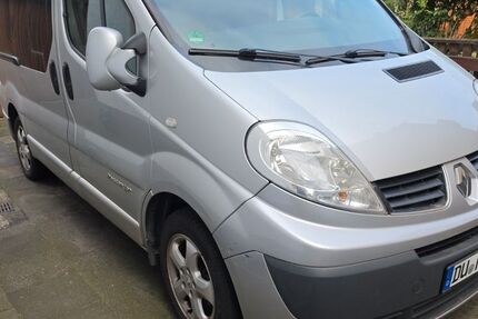 Renault Trafic 221.100 km 9.600 &euro; Duisburg 47249