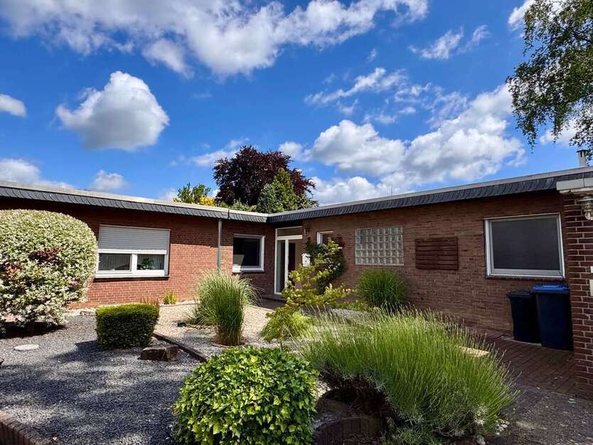 Haus zum Kaufen in Moers 490.000 € 150 m²