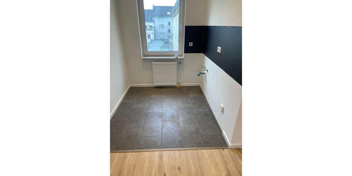 Etagenwohnung Krefeld Cracau - 2 Zimmer, 40 m&sup2;, 560&euro; | Angebot:25541628