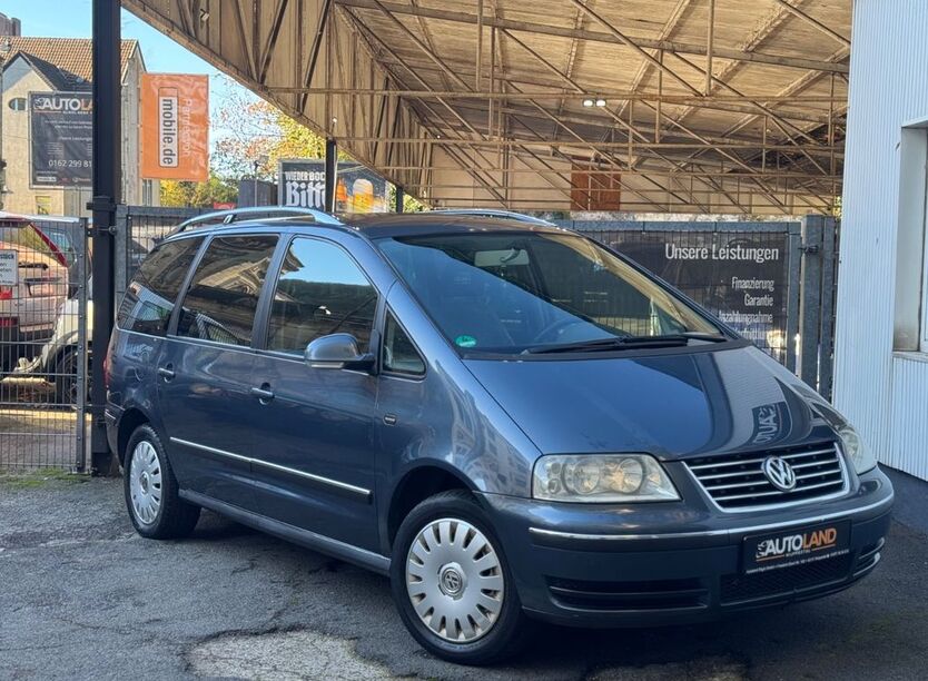 VW Sharan 291.015 km 4.299 € Wuppertal 42117