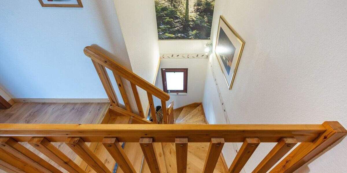 Einfamilienhaus Velbert Mitte - 4 Zimmer, 118 m&sup2;, 469.000&euro; | Angebot:24724074