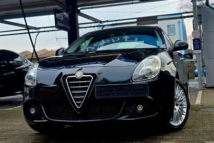 Alfa Romeo Giulietta 157.000 km 4.490 € Mülheim an der Ruhr 45473