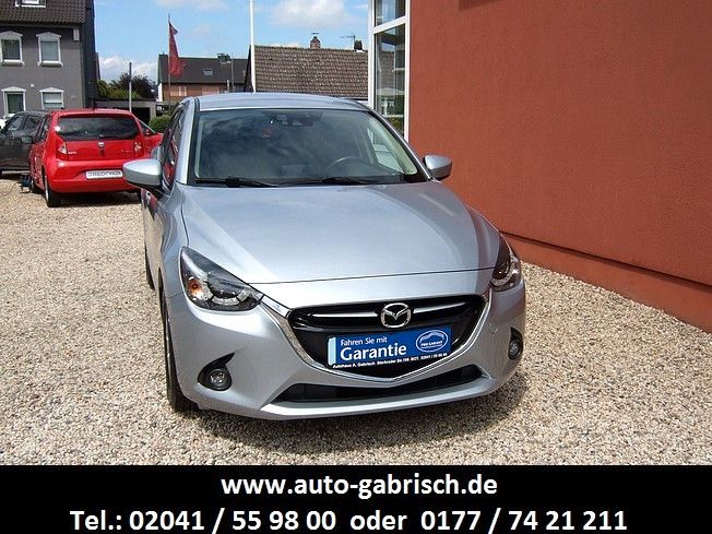 Mazda 2 26.700 km 11.850 &euro; Bottrop 46242