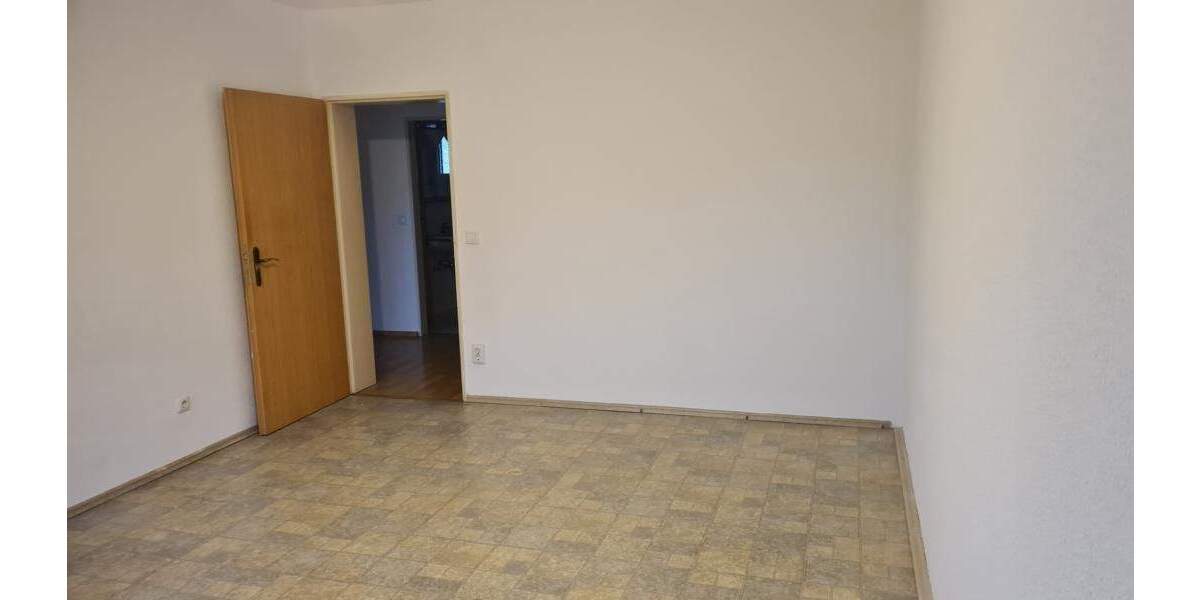 Etagenwohnung Duisburg Wanheim-Angerhausen - 2 Zimmer, 62 m&sup2;, 630&euro; | Angebot:24793186