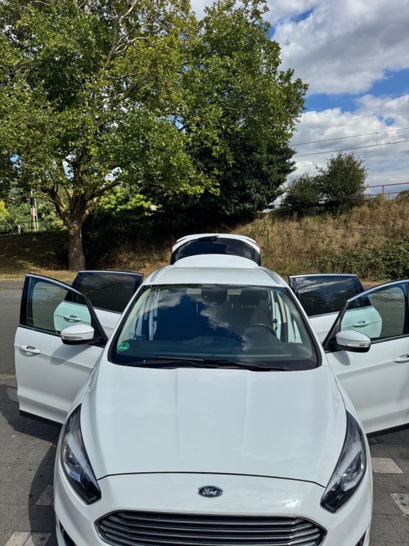 S-Max