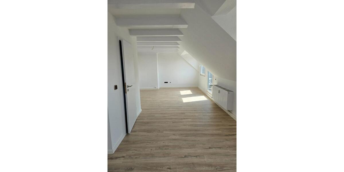 Dachgeschoßwohnung Oberhausen Alstaden - 2 Zimmer, 49 m&sup2;, 380&euro; | Angebot:26407037