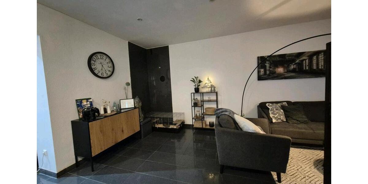 Doppelhaushälfte Oberhausen Alsfeld - 4 Zimmer, 100 m&sup2;, 1.700&euro; | Angebot:26329605